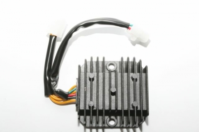 KYMCO fesz�lts�g szab�lyz�