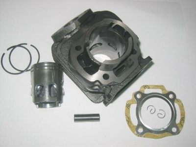 YAMAHA henger 