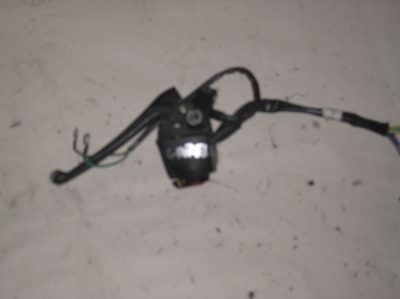 korm�ny kapcsol� 