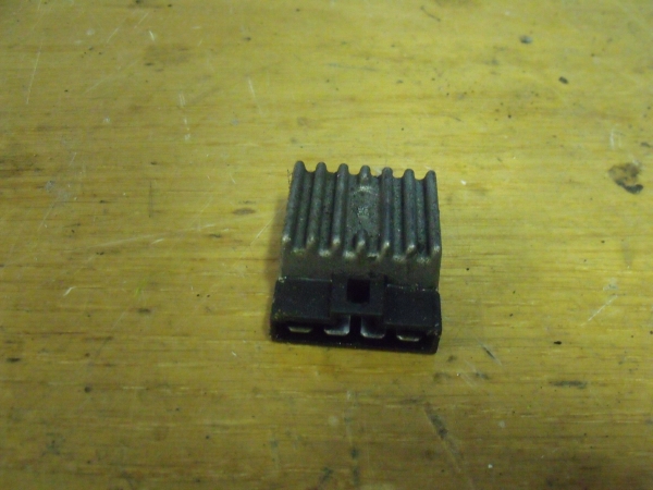 fesz�lts�gszab�lyz�