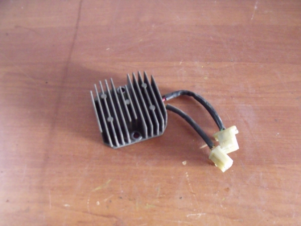 fesz�lts�g szab�lyz�