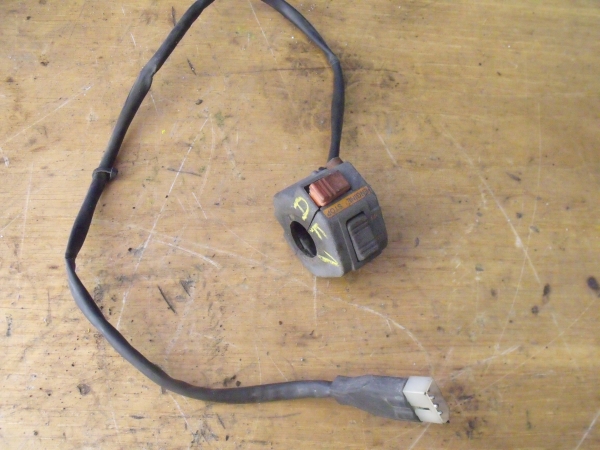 Aprilia AF1 korm�nykapcsol� bal