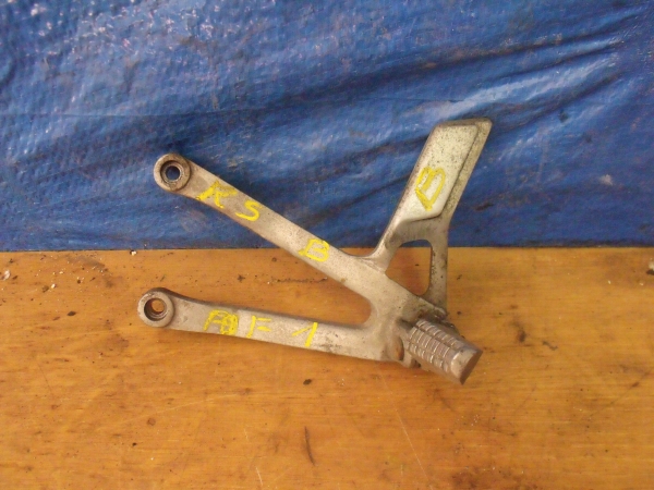 Aprilia AF1 l�btart� h�ts� bal