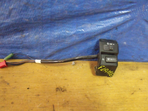 MBK Flame kapcsol� jobb