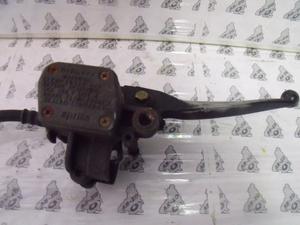 Aprilia Scarabeo 200ccm f�f�khenger els�