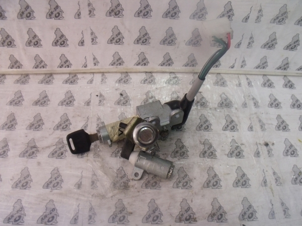 KYMCO People z�rgarnit�ra